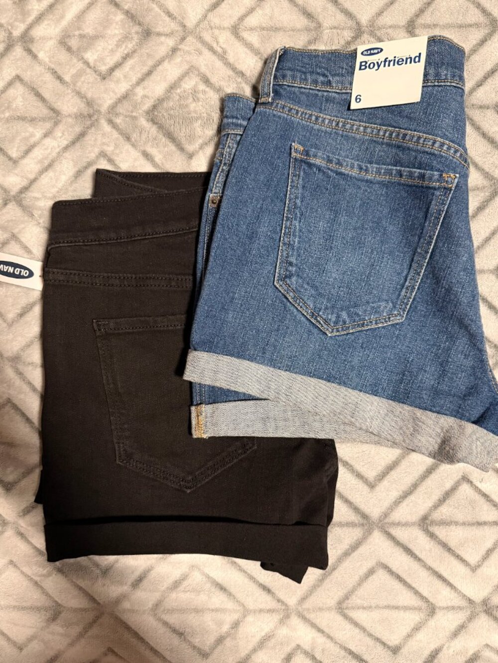 NWT Old Navy Boyfriend Jean Shorts Bundle Size 6 | 2 Pairs